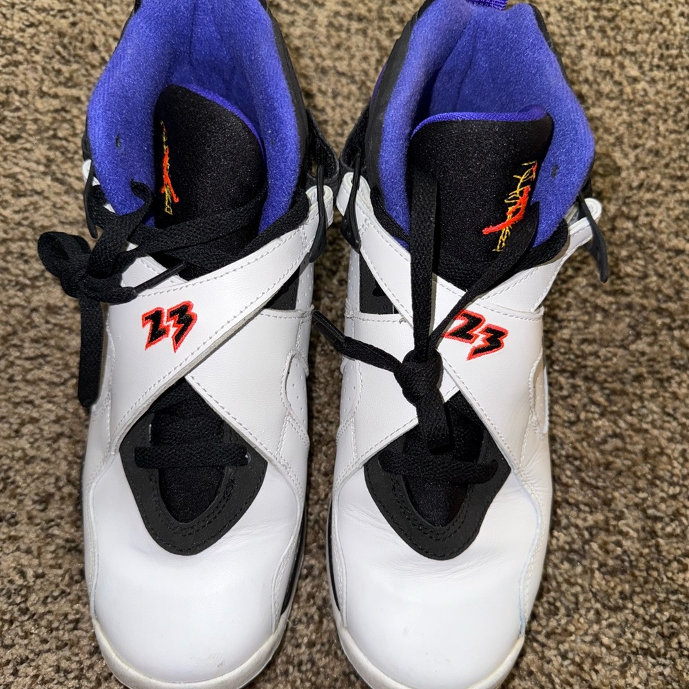 Retro Jordan 8 “Three-peat”  no box